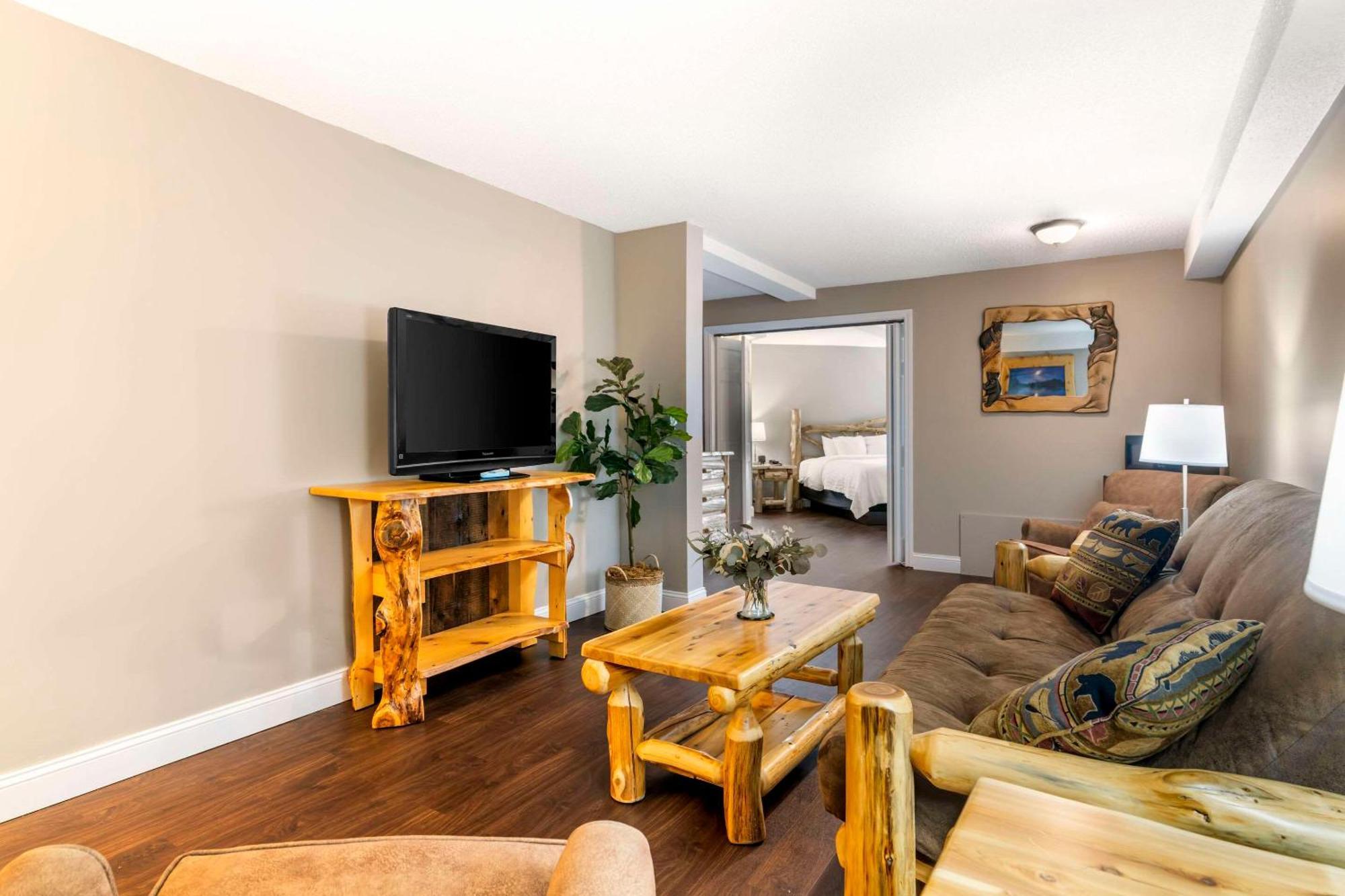 Hotel Black Bear Inn, Ascend Collection