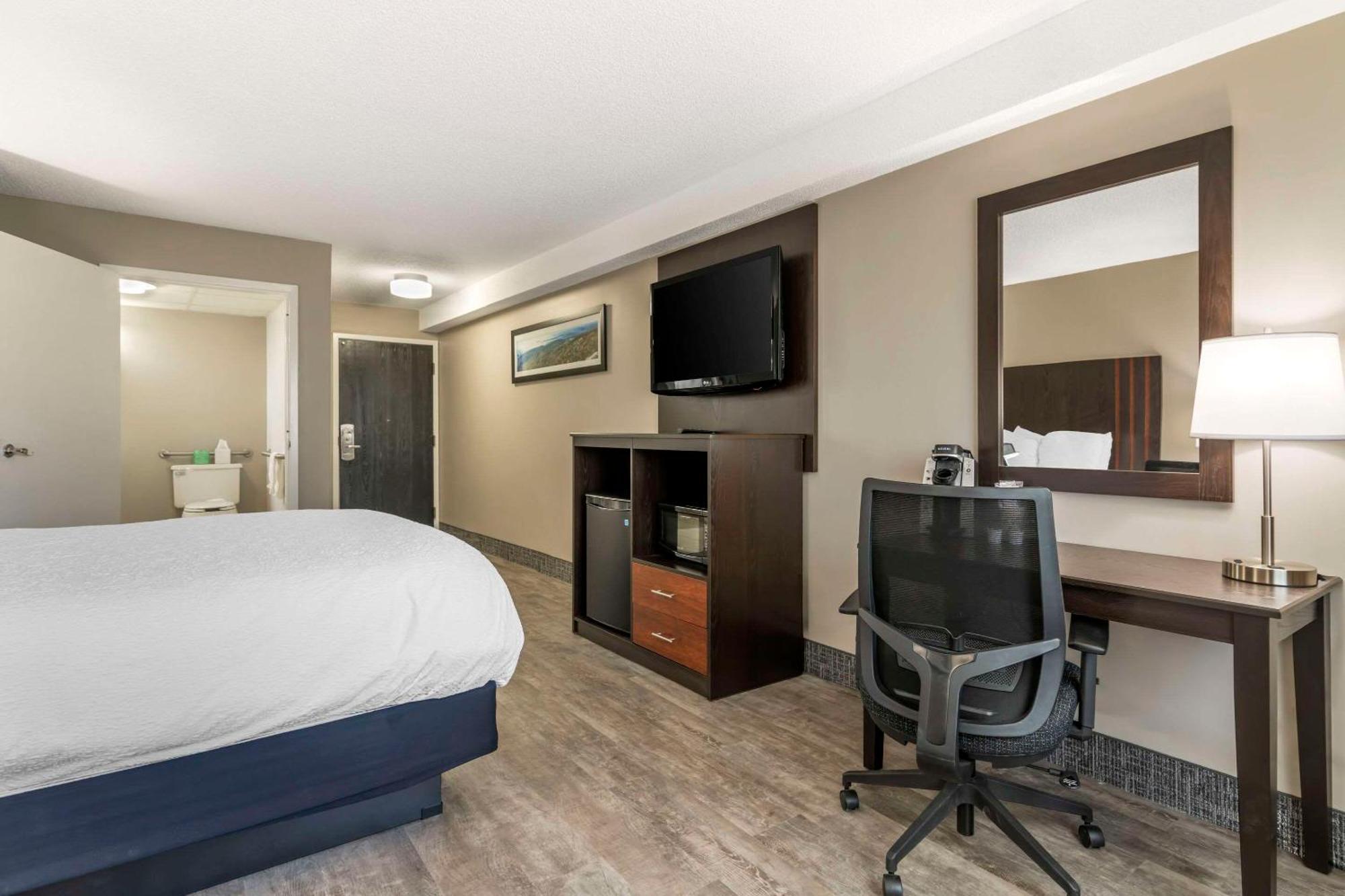 Hotel Black Bear Inn, Ascend Collection