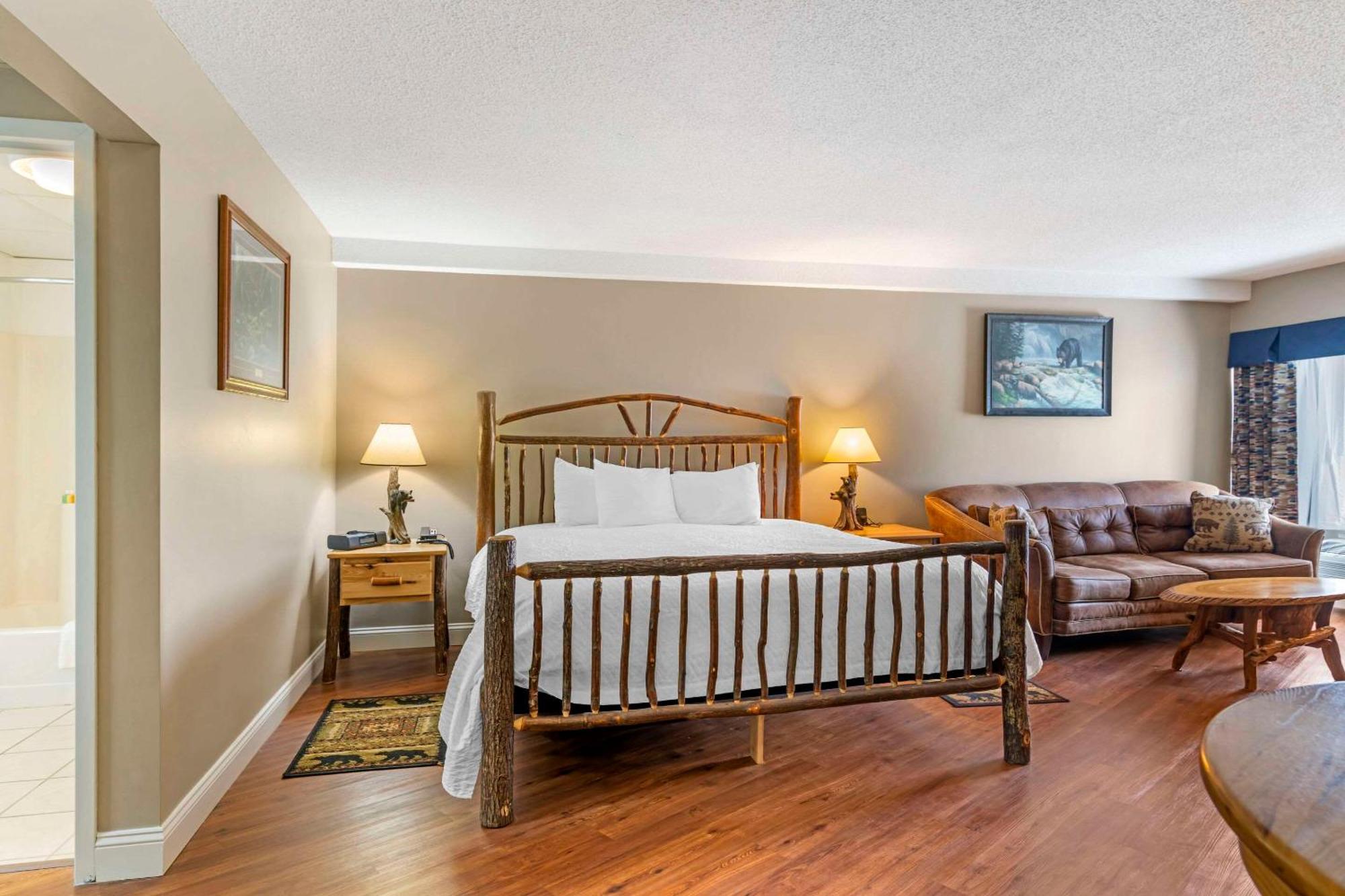 Black Bear Inn, Ascend Collection 3* Orono
