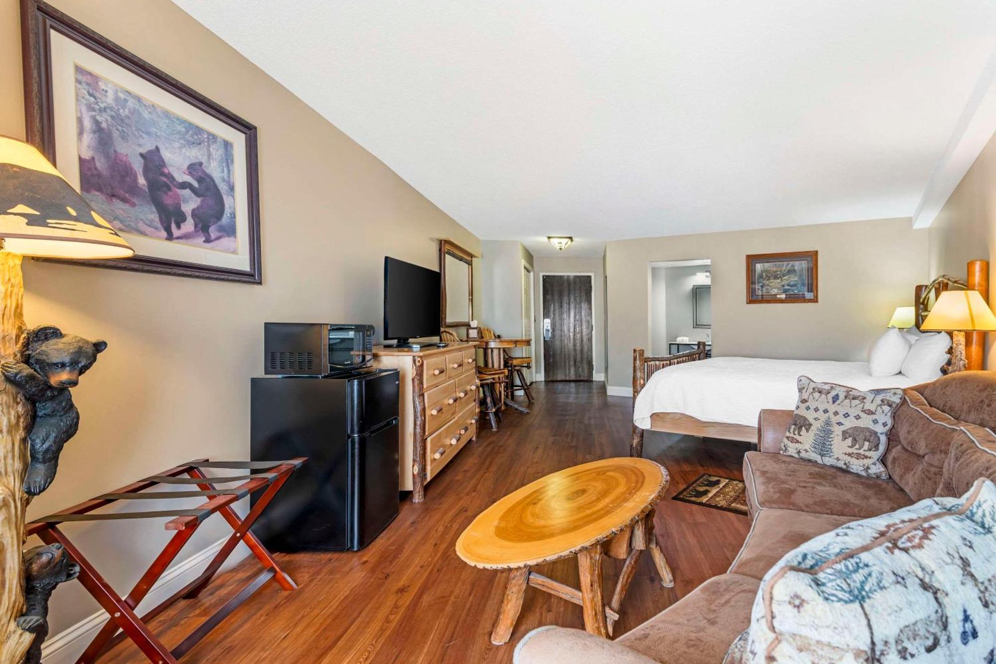 Black Bear Inn, Ascend Collection Hotel 3*