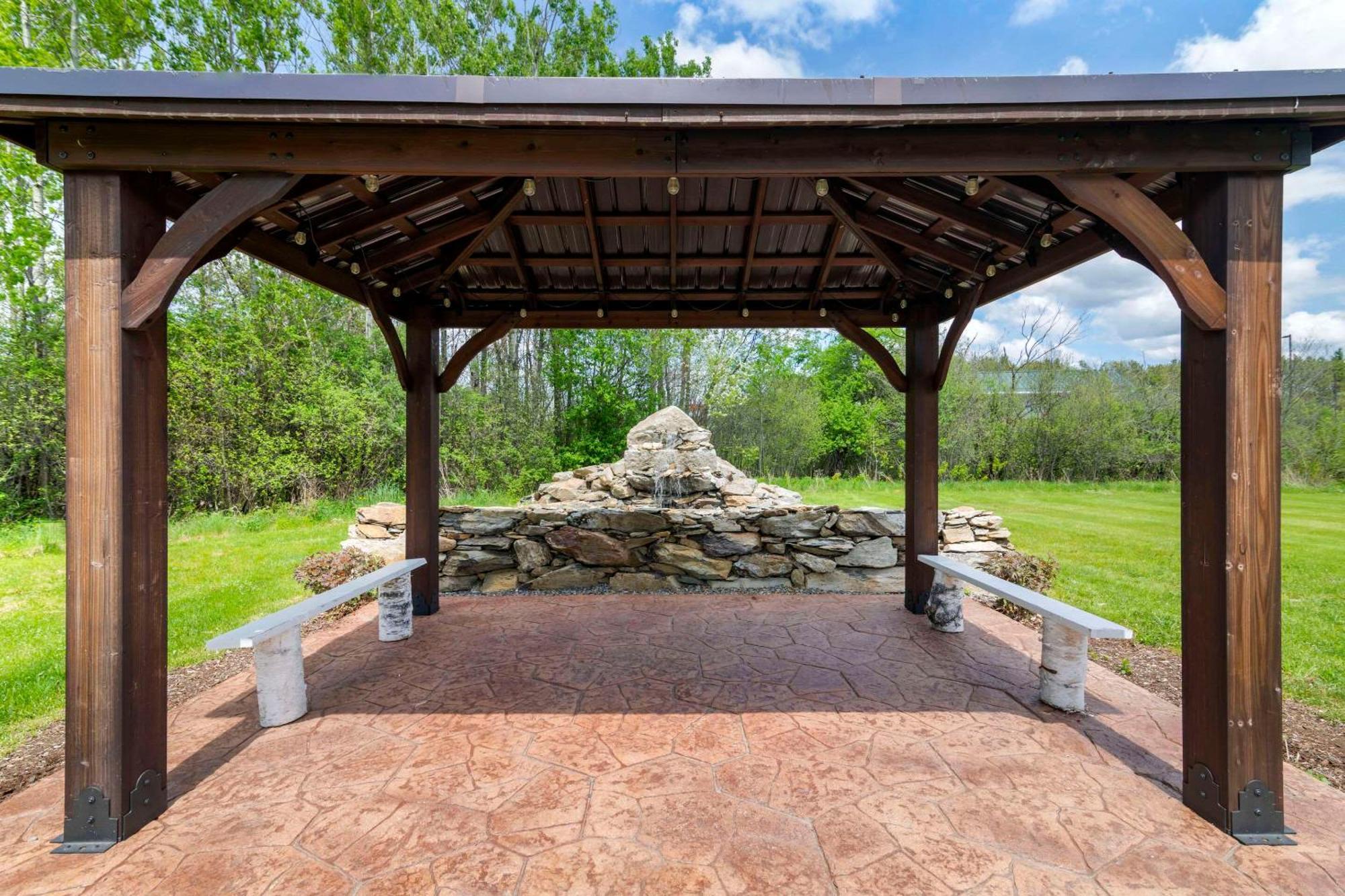 Black Bear Inn, Ascend Collection Hotel 3*