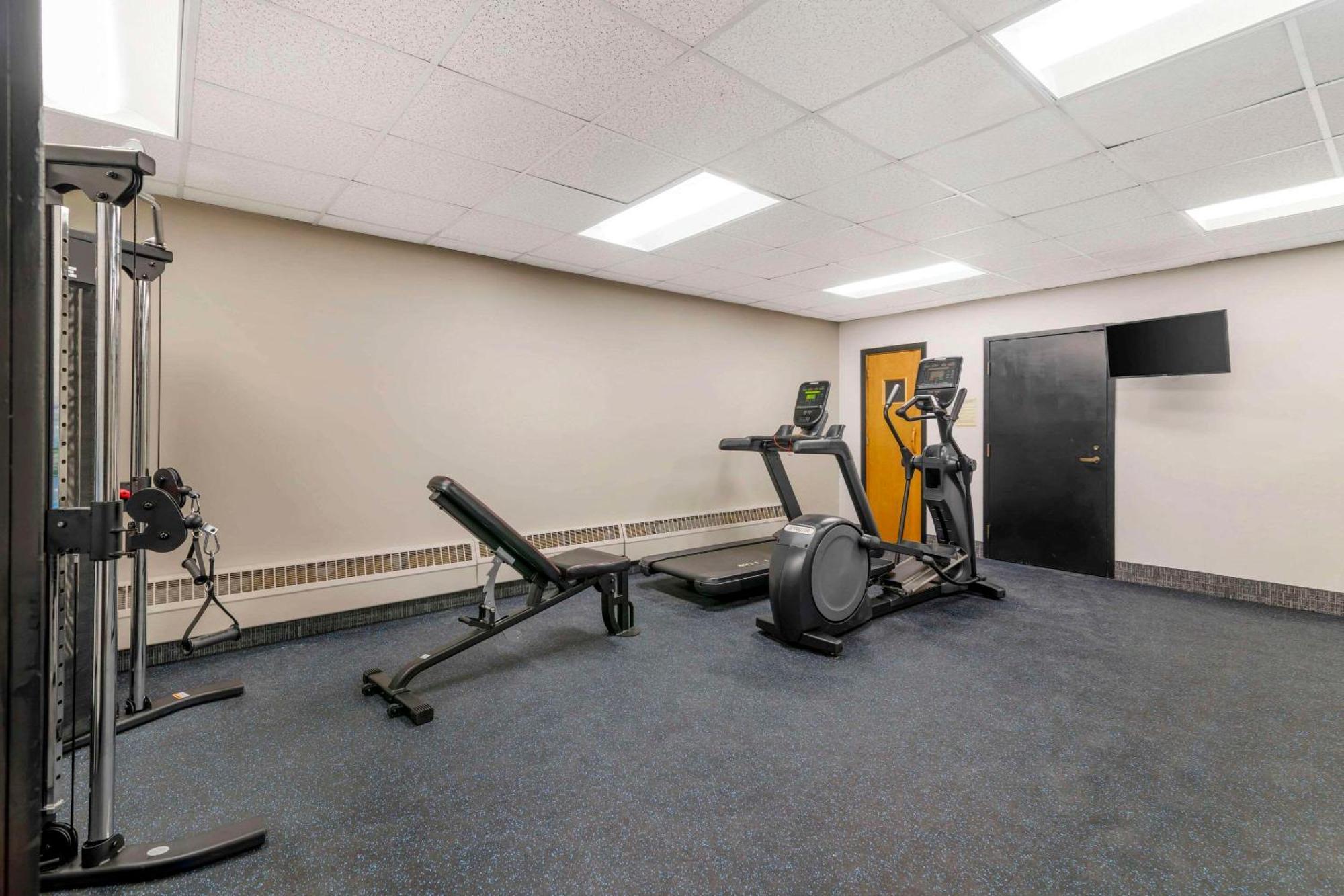 Black Bear Inn, Ascend Collection Hotel Orono